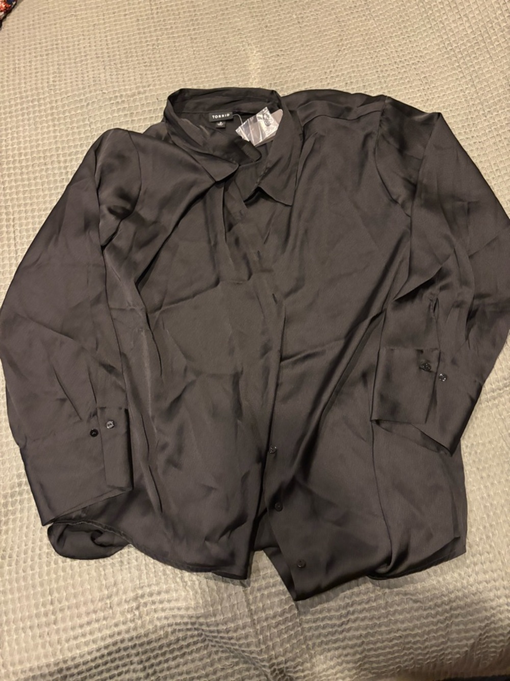 torrid Black Button-Up Satin Shirt with Tag